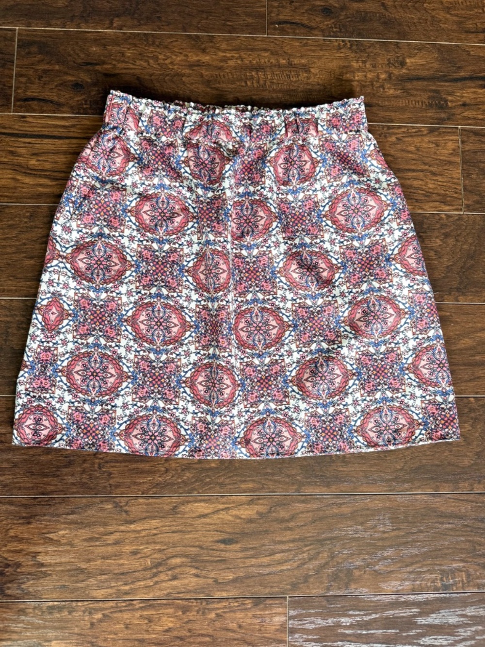 LOFT Medallion Print Pull-On Skirt Size S Elastic Waist Lined